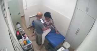 Old Doctor Clinic Sex – Pussy Licking Video