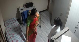 Tamil Aunty’s Nurse Apply Cream & Message On Clinic – Aagmaal Gives